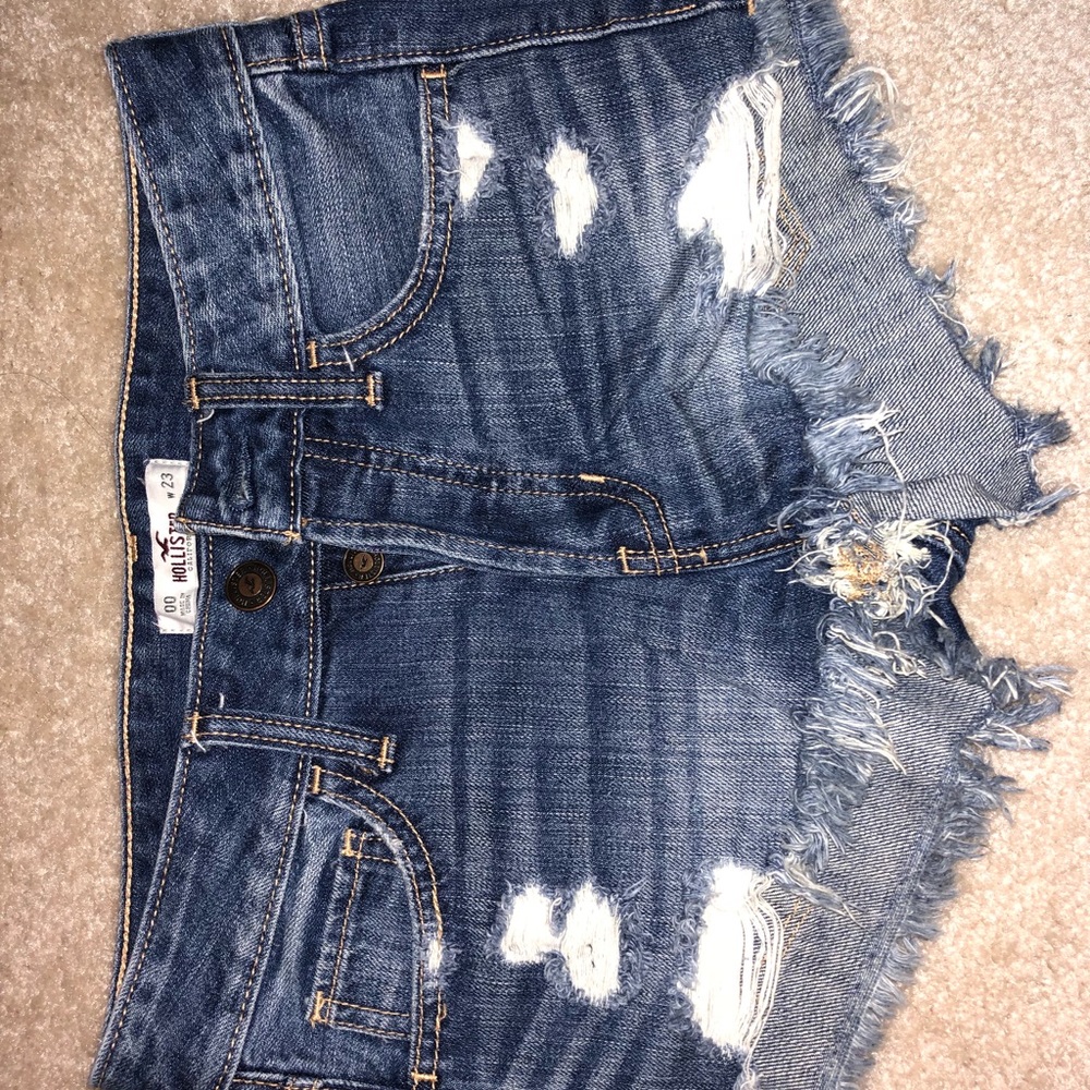 Hollister- denim jean short.